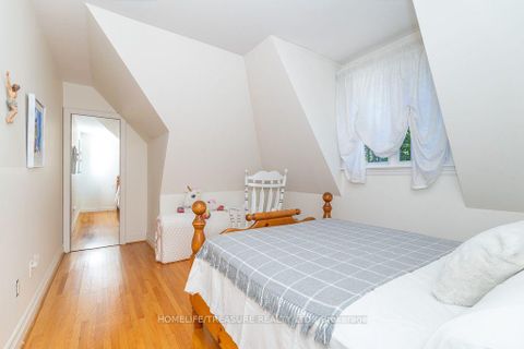 Photo 26 at 39 Yorkleigh Avenue, Humber Heights, Toronto