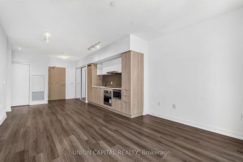 Photo 7 at 909 - 138 Downes Street, Waterfront Communities C8, Toronto