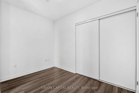 Photo 10 at 909 - 138 Downes Street, Waterfront Communities C8, Toronto