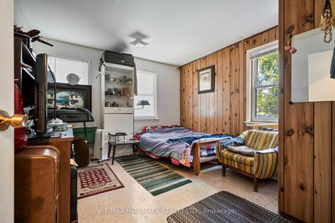 Photo 13 at 4 Crestview Road, Nobleton, King