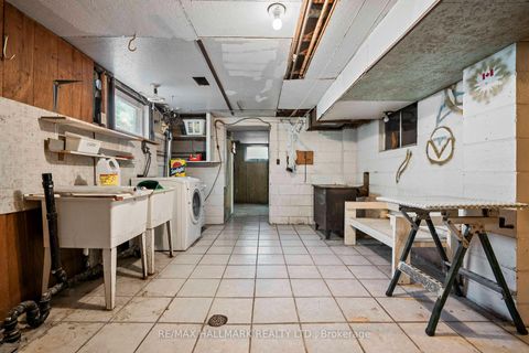 Photo 16 at 4 Crestview Road, Nobleton, King