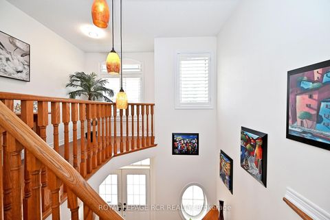 Photo 29 at 43 Ivy Glen Drive, Patterson, Vaughan
