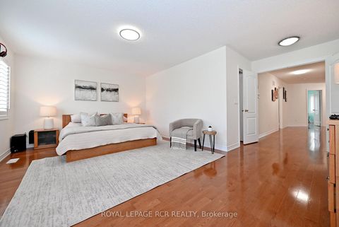 Photo 34 at 43 Ivy Glen Drive, Patterson, Vaughan