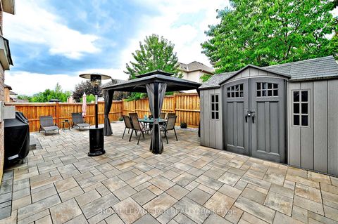 Photo 45 at 43 Ivy Glen Drive, Patterson, Vaughan