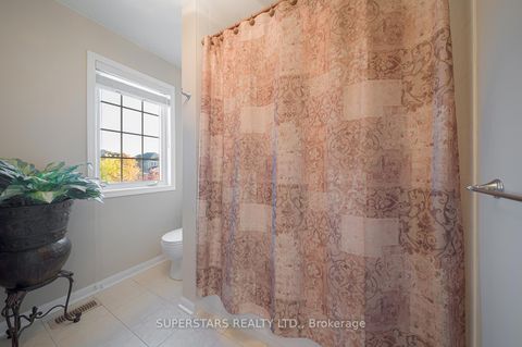 Photo 25 at 166 Worthington Avenue, Oak Ridges Lake Wilcox, Richmond Hill