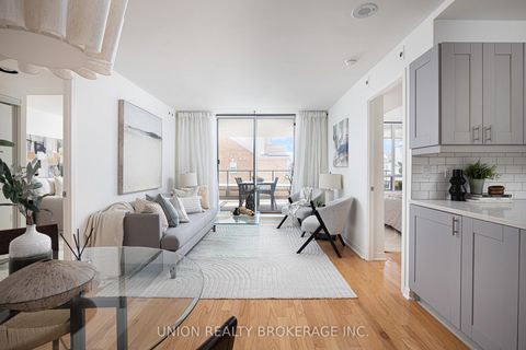 Photo 2 at 213 - 1765 Queen Street E, The Beaches, Toronto