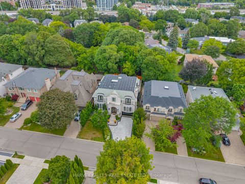 Photo 2 at 64 Yorkminster Road, Windfields, Toronto