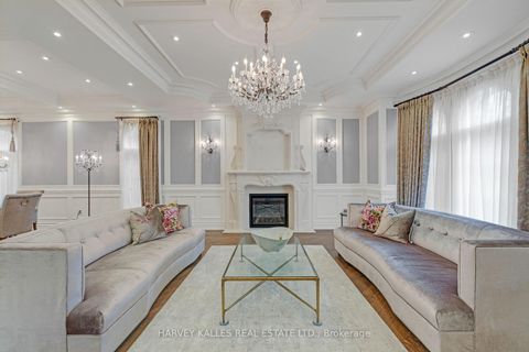 Photo 10 at 64 Yorkminster Road, Windfields, Toronto
