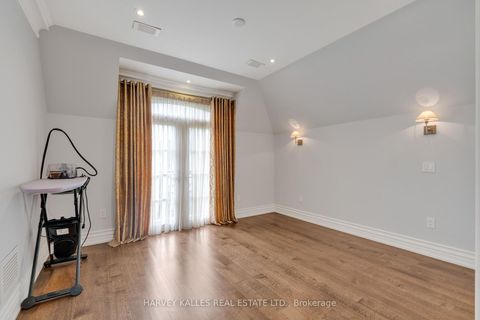 Photo 30 at 64 Yorkminster Road, Windfields, Toronto