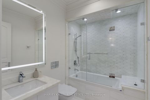 Photo 35 at 64 Yorkminster Road, Windfields, Toronto