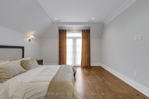 Photo 37 at 64 Yorkminster Road, Windfields, Toronto