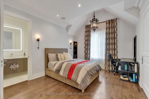 Photo 39 at 64 Yorkminster Road, Windfields, Toronto