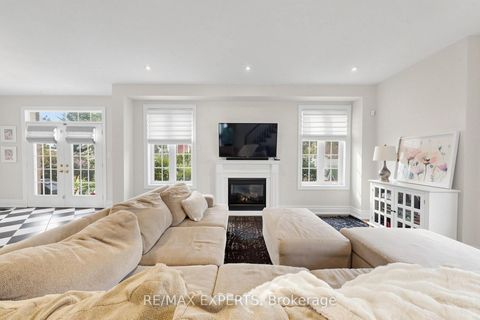 Photo 6 at 30 Alhart Street, Jefferson, Richmond Hill