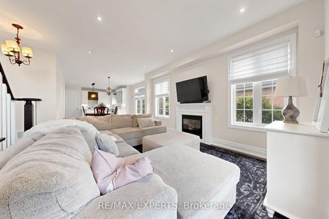 Photo 7 at 30 Alhart Street, Jefferson, Richmond Hill