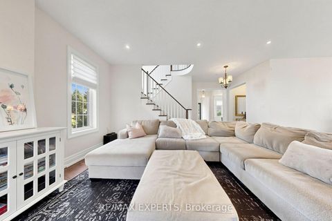 Photo 9 at 30 Alhart Street, Jefferson, Richmond Hill