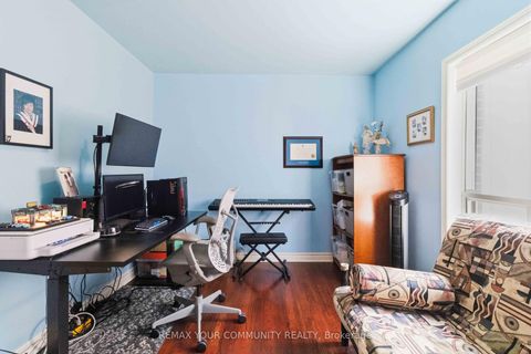 Photo 16 at 32 Kirknewton Road, Fairbank, Toronto