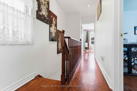 Photo 20 at 32 Kirknewton Road, Fairbank, Toronto
