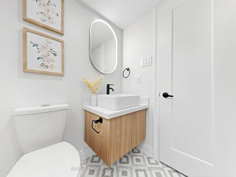 Photo 42 at 548 Glebeholme Boulevard, Danforth, Toronto