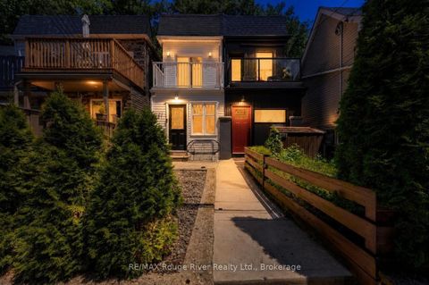 Photo 14 at 821 Craven Road, Coxwell, Toronto