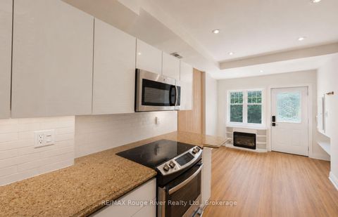 Photo 20 at 821 Craven Road, Coxwell, Toronto