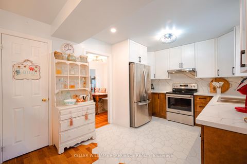 Photo 7 at 43 Dunnett Drive, Ardagh, Barrie