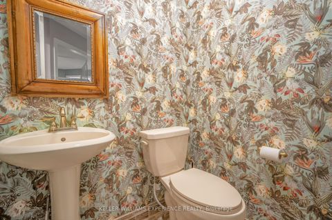 Photo 17 at 43 Dunnett Drive, Ardagh, Barrie