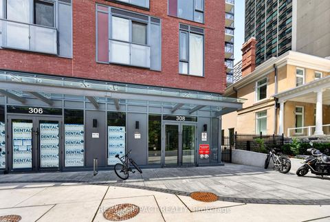 Photo 2 at 813 - 308 Jarvis Street, Yonge Corridor, Toronto