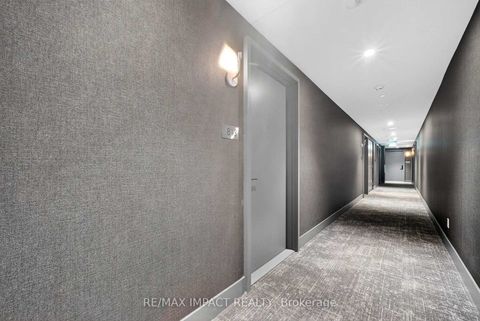 Photo 5 at 813 - 308 Jarvis Street, Yonge Corridor, Toronto