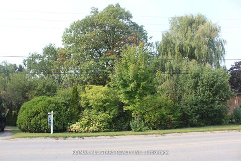 Photo 1 at 40 Riverglen Drive, Keswick South, Georgina