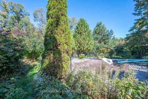 Photo 24 at 40 Riverglen Drive, Keswick South, Georgina