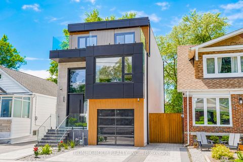 Photo 1 at 570 Main Street, Lumsden, Toronto