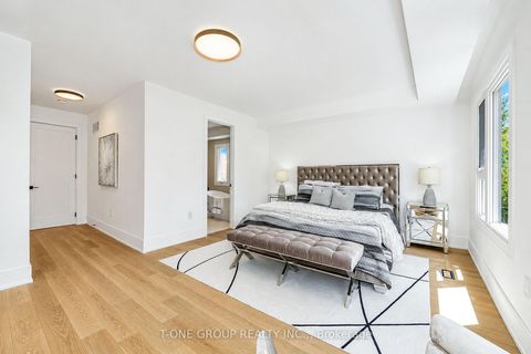 Photo 22 at 570 Main Street, Lumsden, Toronto