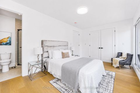 Photo 27 at 570 Main Street, Lumsden, Toronto
