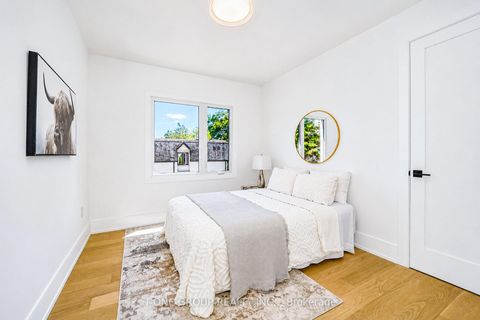 Photo 30 at 570 Main Street, Lumsden, Toronto