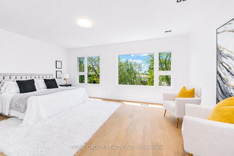 Photo 33 at 570 Main Street, Lumsden, Toronto