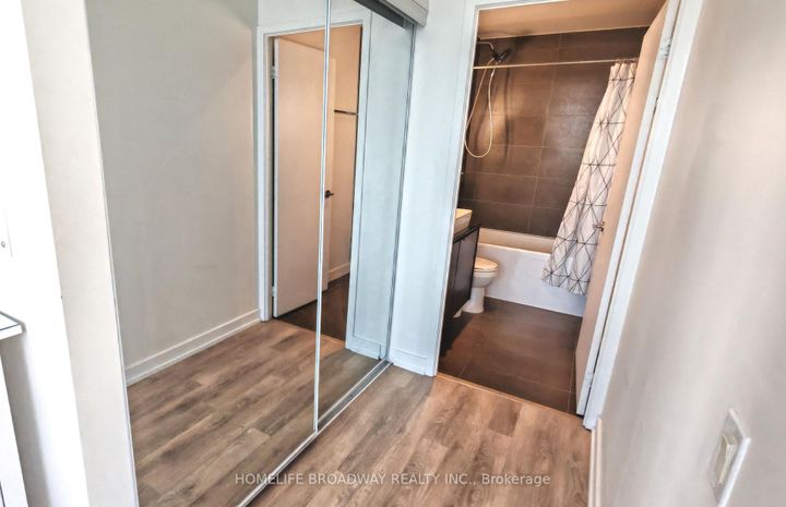 Photo 9 at 3609 - 121 Mcmahon Drive, Bayview Village, Toronto