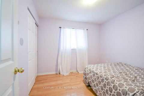 Photo 14 at 53 FOREST DALE Drive, Little Lake, Barrie