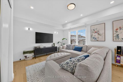 Photo 9 at 90 - 200 Mclevin Avenue, Malvern, Toronto