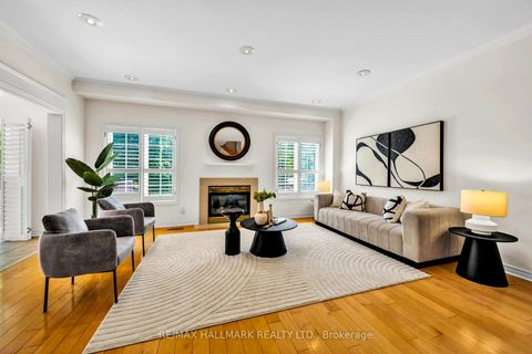 Photo 9 at 614 Society Crescent, Summerhill Estates, Newmarket