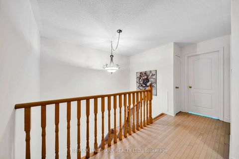 Photo 18 at 614 Society Crescent, Summerhill Estates, Newmarket