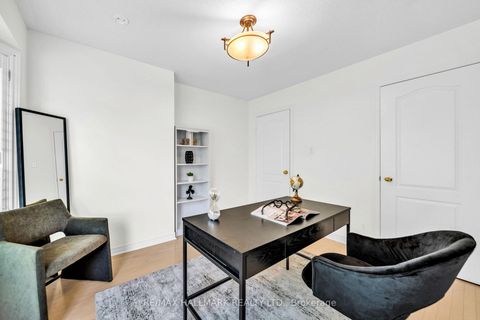 Photo 30 at 614 Society Crescent, Summerhill Estates, Newmarket