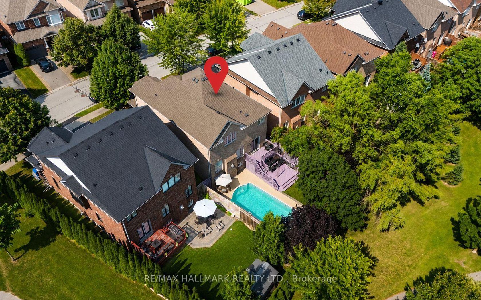 614 Society Crescent, Summerhill Estates, Newmarket photo 1