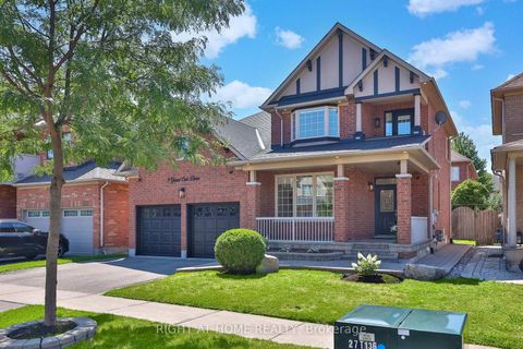 Photo 1 at 9 Grand Oak Drive, Oak Ridges, Richmond Hill