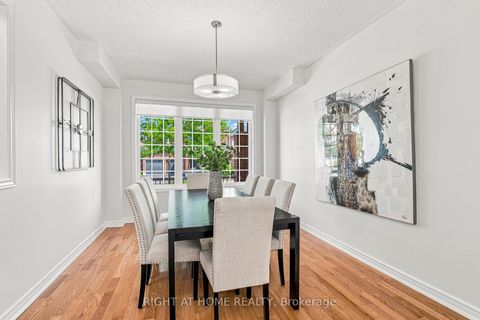 Photo 14 at 9 Grand Oak Drive, Oak Ridges, Richmond Hill