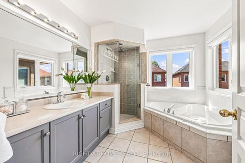 Photo 26 at 9 Grand Oak Drive, Oak Ridges, Richmond Hill