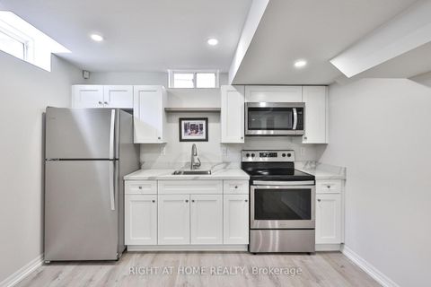 Photo 35 at 9 Grand Oak Drive, Oak Ridges, Richmond Hill