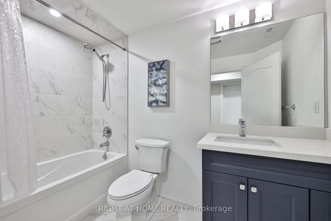 Photo 36 at 9 Grand Oak Drive, Oak Ridges, Richmond Hill