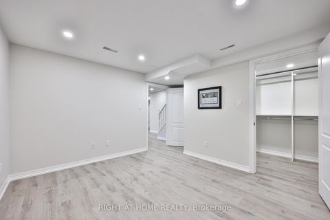 Photo 37 at 9 Grand Oak Drive, Oak Ridges, Richmond Hill