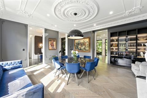 Photo 6 at 10 Hillavon Drive, Rosethorn, Toronto