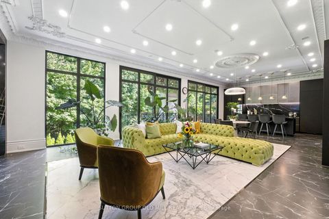 Photo 9 at 10 Hillavon Drive, Rosethorn, Toronto